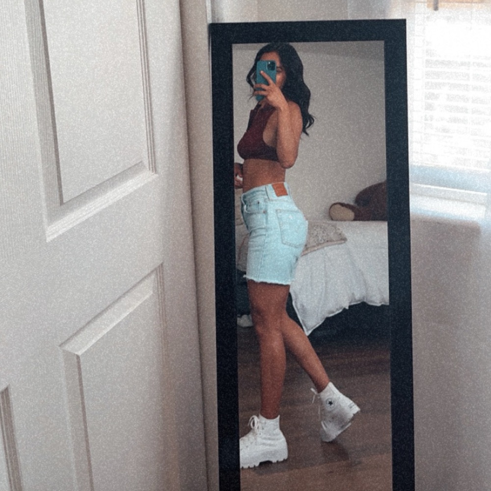 501 Levi shorts